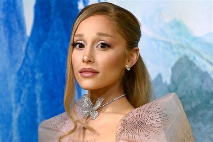 
Alice Cutter Height, Age, Who, Boyfriend, Biography, Wiki, Net Worth 
