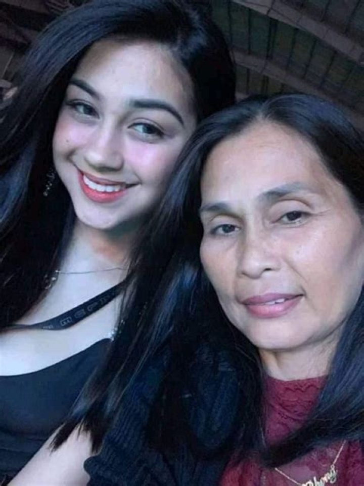 Who Are Zeinab Harake Parents? Youtuber Filipino Origin And Ethnic Background Described